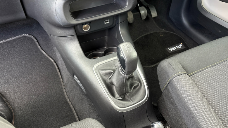 Citroen C3 1.2 PureTech Shine 5dr Petrol Hatchback